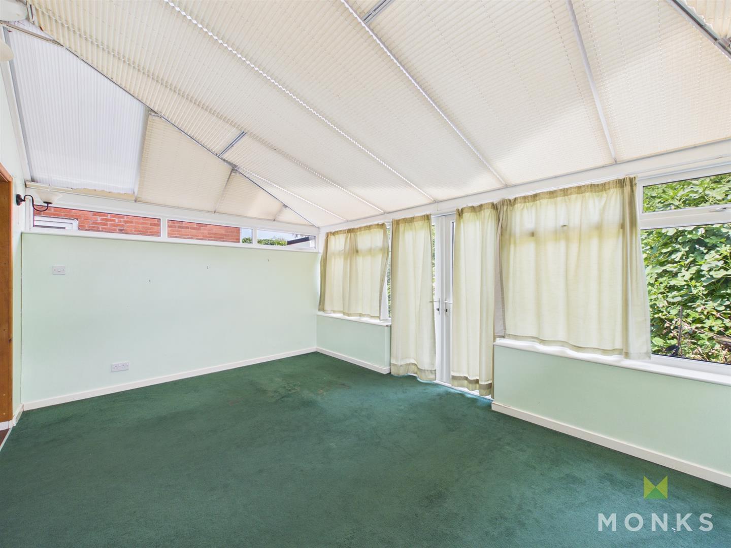 30 Dale Road, Shrewsbury, SY2 5TE For Sale